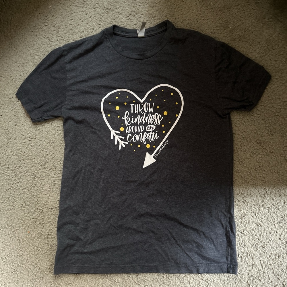 Gray T-Shirt with Heart Graphic